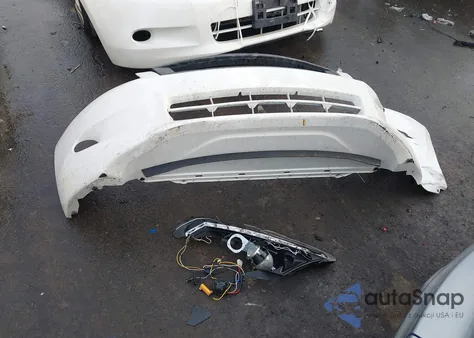 2010 Honda Accord 3.5 Ex-L z USA, uszkodzony, nr VIN 1HGCP3F84AA001043